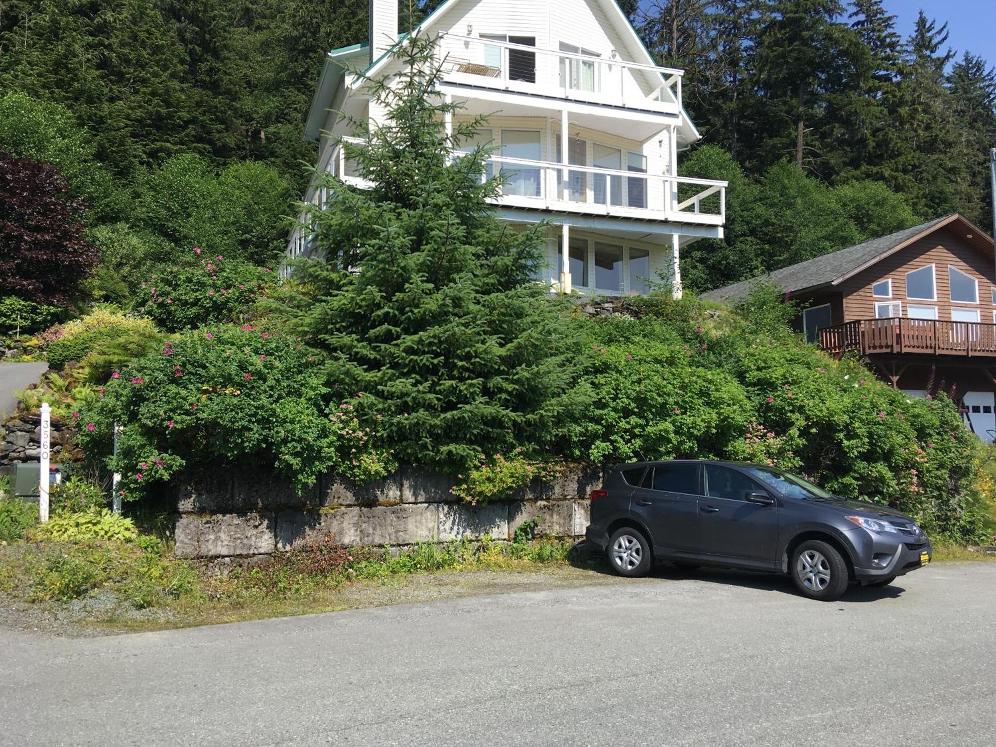 Kelli Creek Cottage - Reduced Price On Tours Juneau Zewnętrze zdjęcie