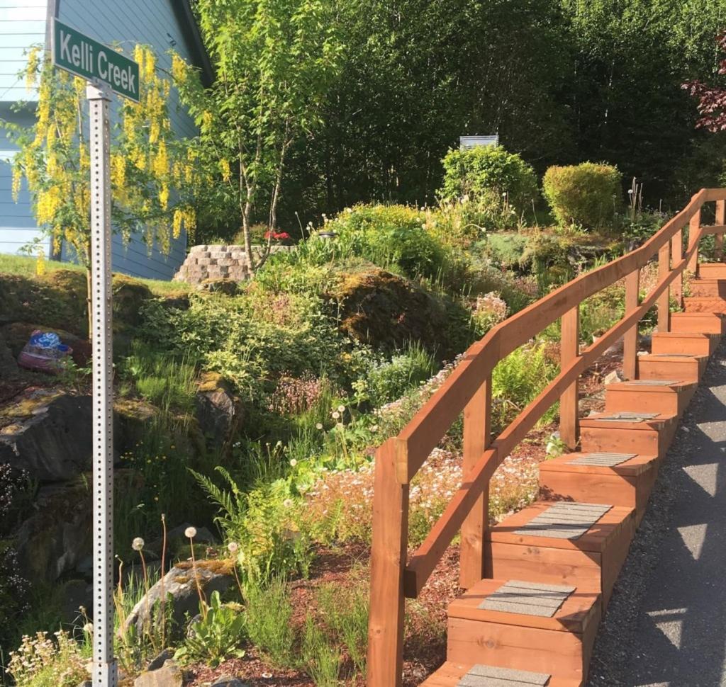 Kelli Creek Cottage - Reduced Price On Tours Juneau Zewnętrze zdjęcie