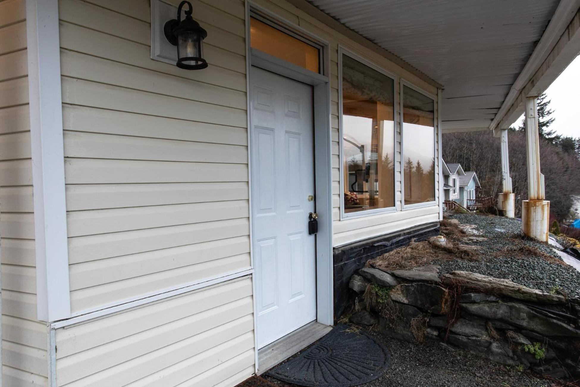 Kelli Creek Cottage - Reduced Price On Tours Juneau Zewnętrze zdjęcie